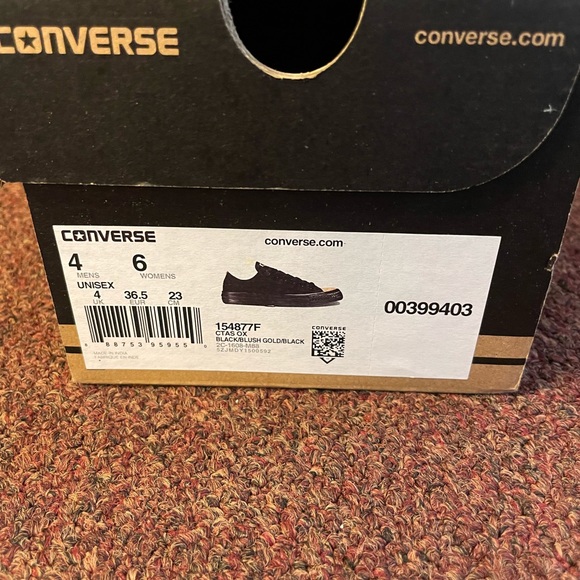 Converse black and gold sneackers size 6 - Picture 2 of 9